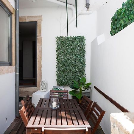 Alfama Terrace Apartment With Authentic XVIII Tiles And Historic Notes 3 Bedrooms & 2 Bathrooms Ac 리스본 외부 사진