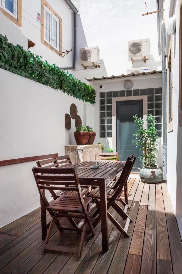 Alfama Terrace Apartment With Authentic XVIII Tiles And Historic Notes 3 Bedrooms & 2 Bathrooms Ac 리스본 외부 사진