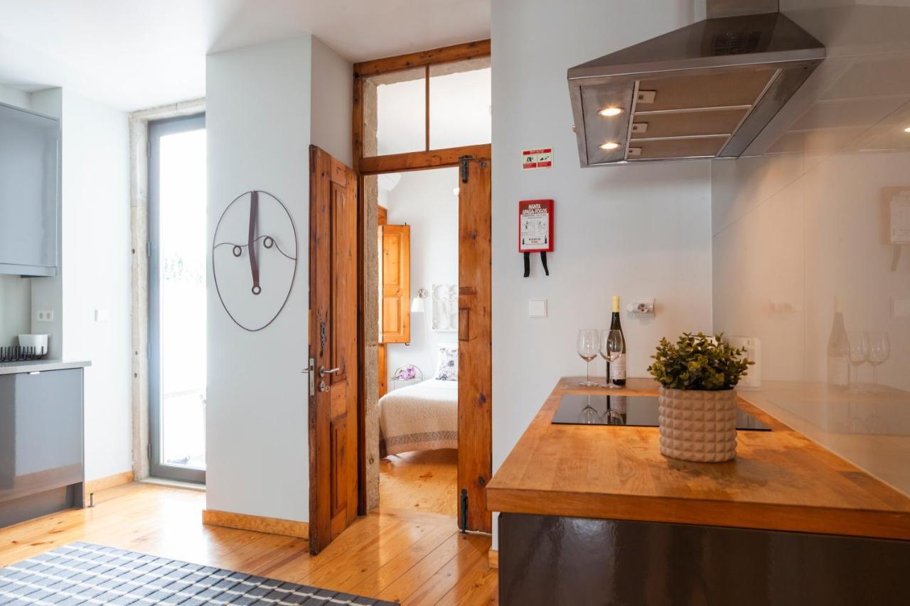 Alfama Terrace Apartment With Authentic XVIII Tiles And Historic Notes 3 Bedrooms & 2 Bathrooms Ac 리스본 외부 사진